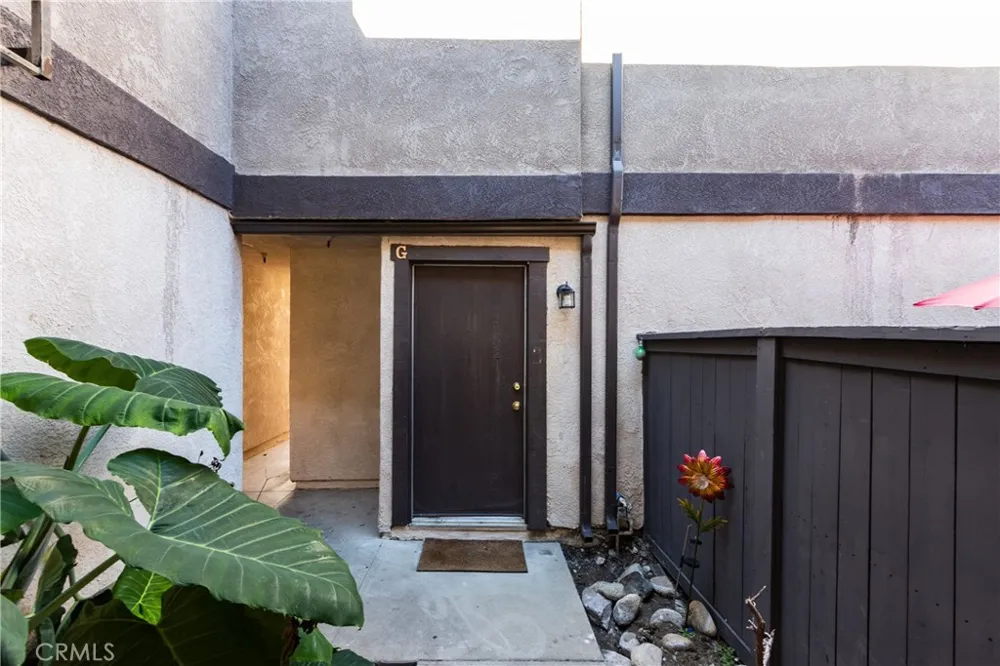 1814 Vineyard #G Ontario, CA 91764
