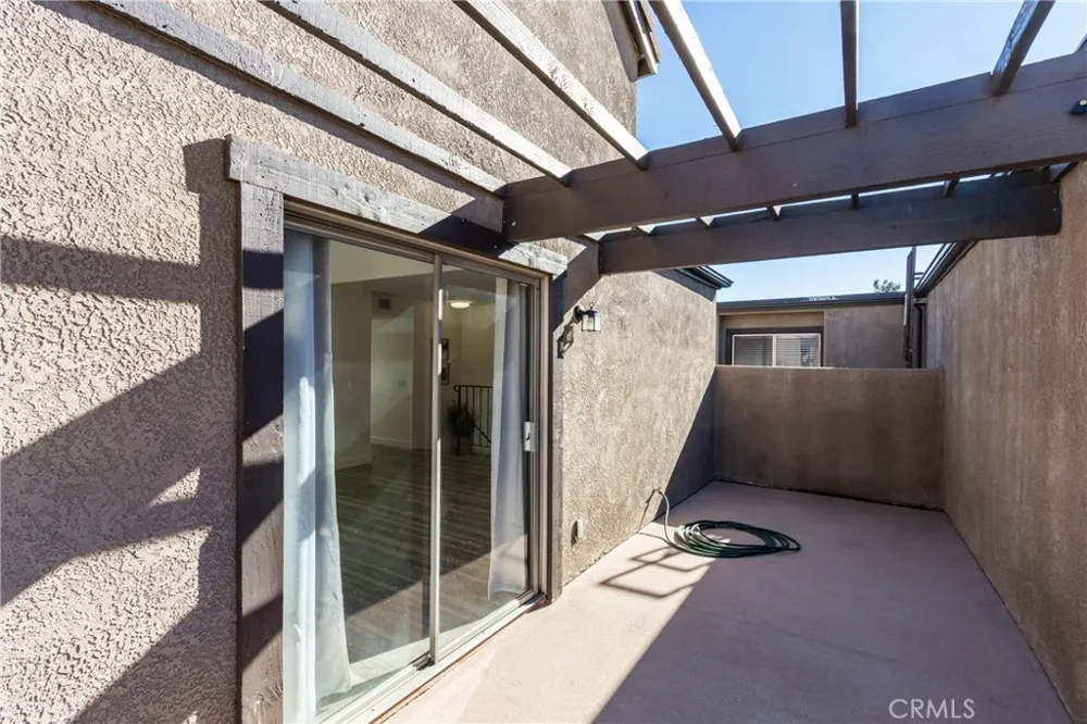 1814 Vineyard #G Ontario, CA 91764