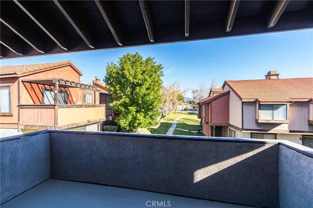 1814 Vineyard #G Ontario, CA 91764