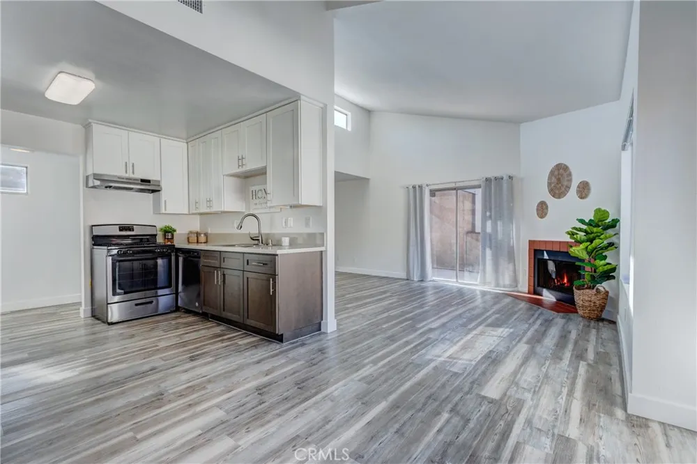 1814 Vineyard #G Ontario, CA 91764