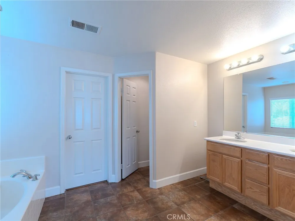 31680 Pompei Winchester, CA 92596