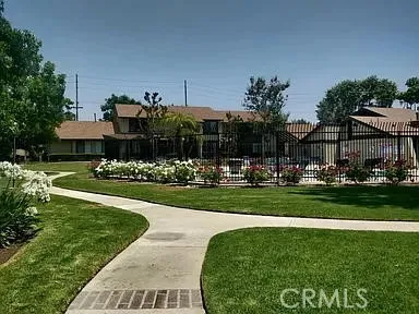 11692 S Birchbark Orange, CA 92869