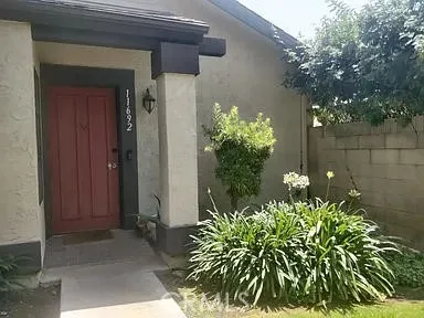 11692 S Birchbark Orange, CA 92869