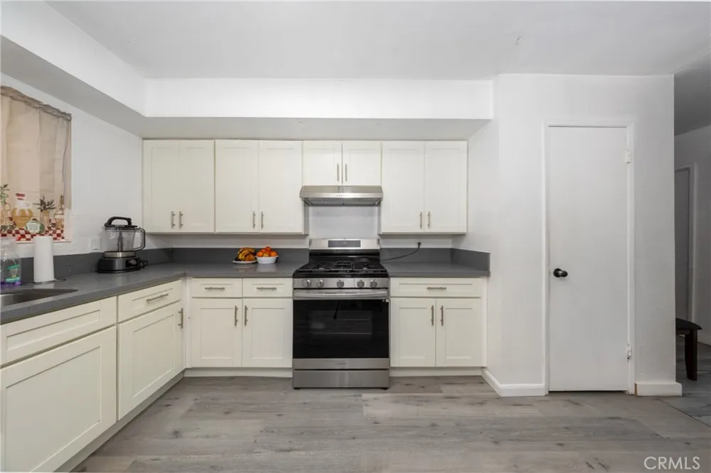 12943 California Yucaipa, CA 92399