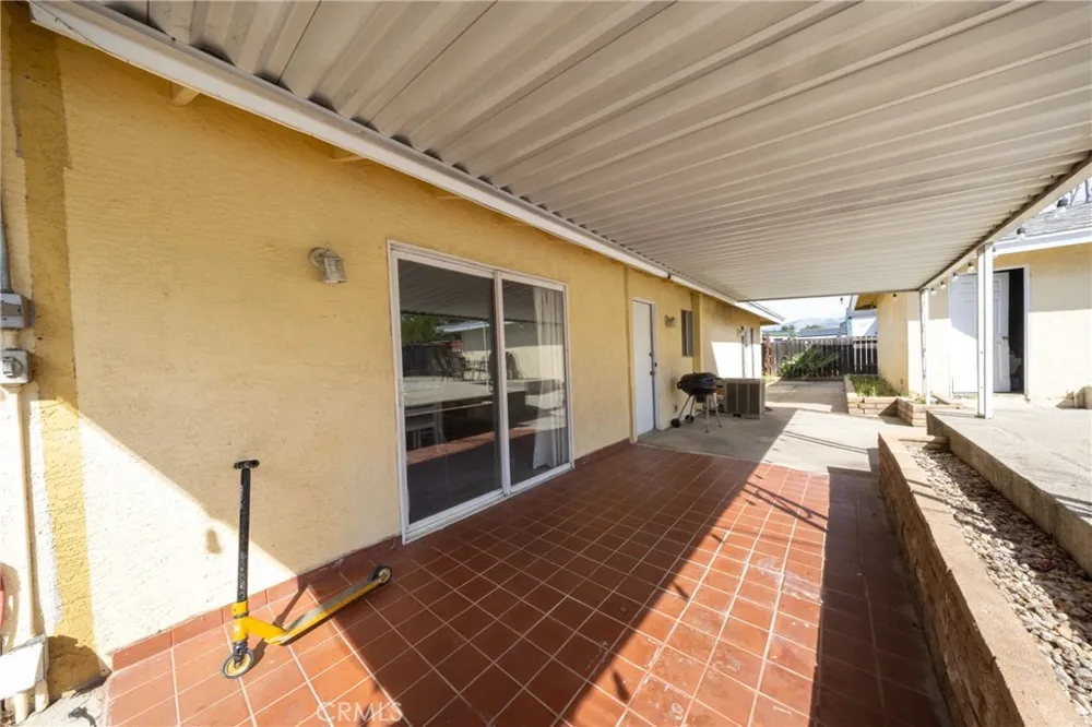 12943 California Yucaipa, CA 92399