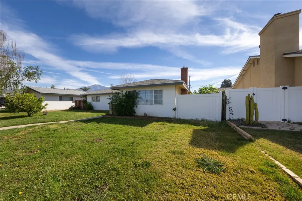 12943 California Yucaipa, CA 92399