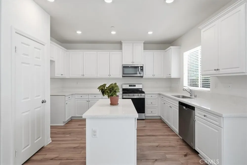 16589 Trailblazer Avenue Chino, CA 91708