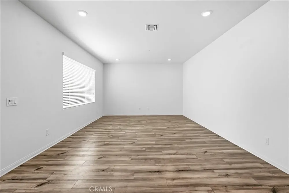 16589 Trailblazer Avenue Chino, CA 91708