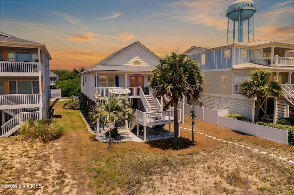 108 W Dolphin Drive Oak Island, NC 28465