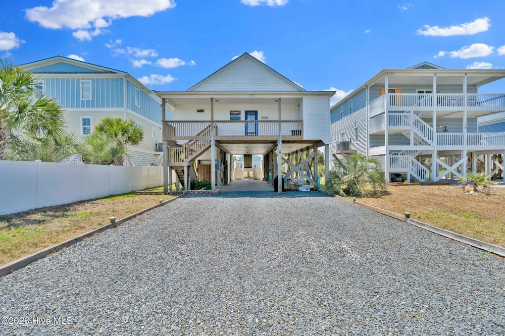 108 W Dolphin Drive Oak Island, NC 28465