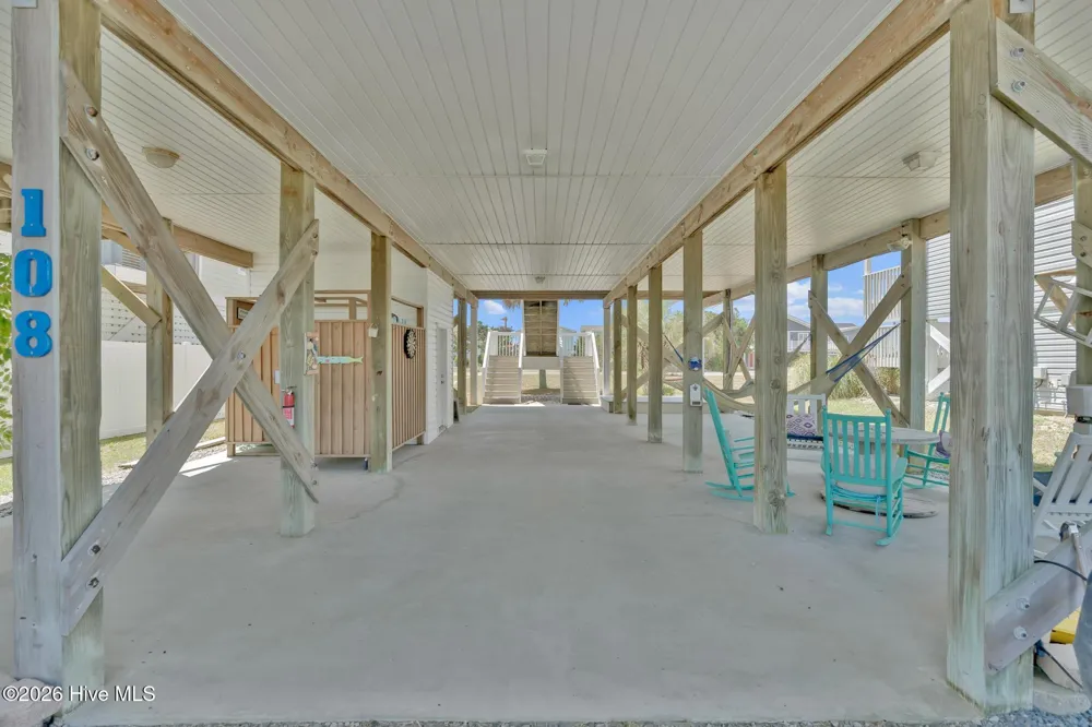 108 W Dolphin Drive Oak Island, NC 28465