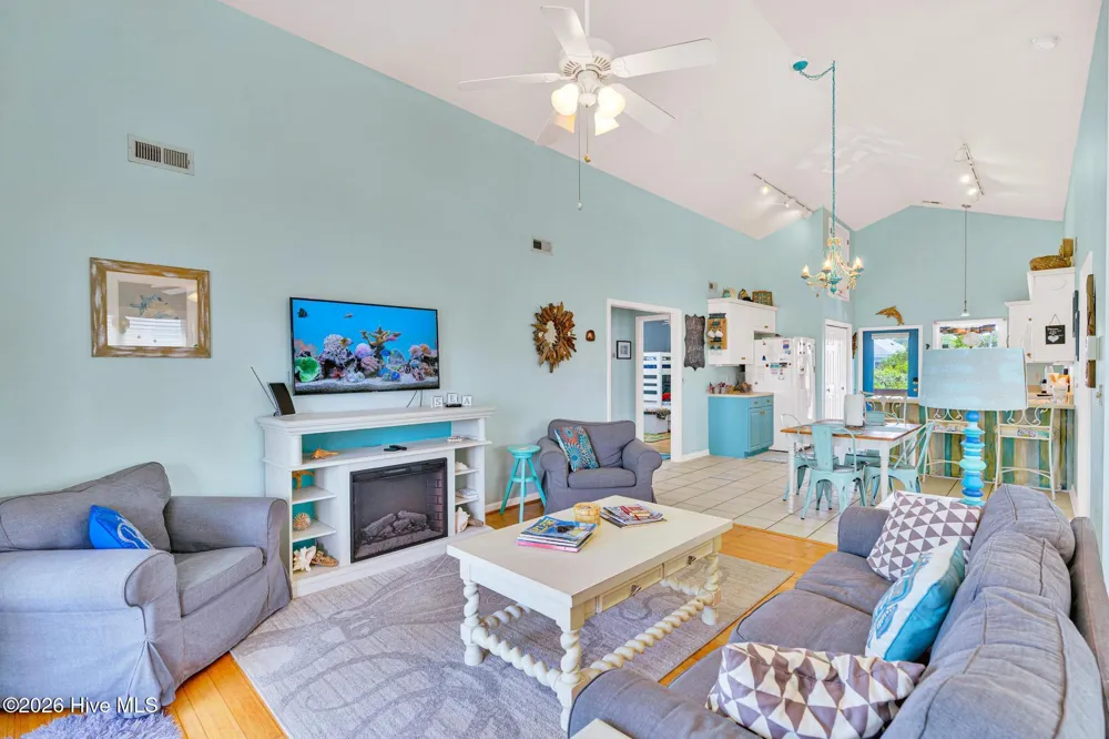 108 W Dolphin Drive Oak Island, NC 28465