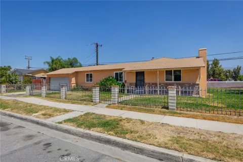 2438 W 7th