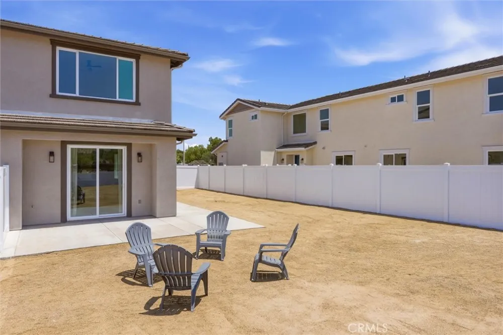 5816 Persepolis Ct Riverside, CA 92505