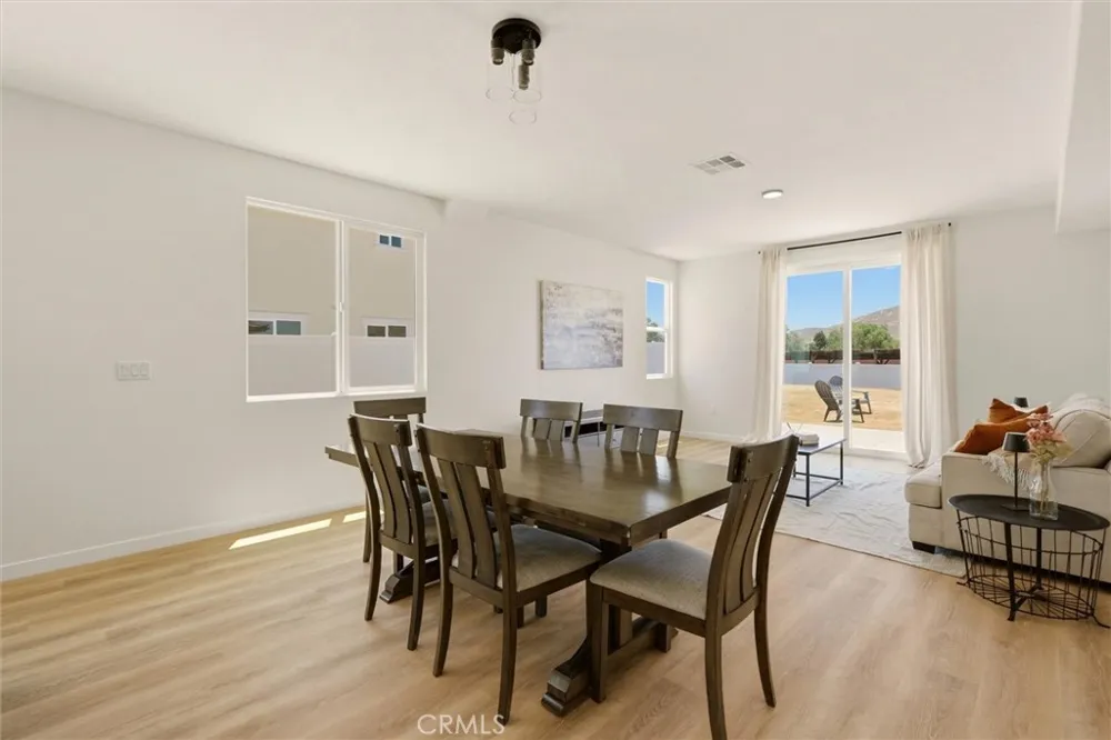 5816 Persepolis Ct Riverside, CA 92505