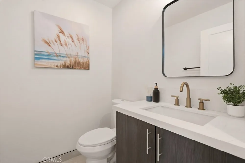5816 Persepolis Ct Riverside, CA 92505