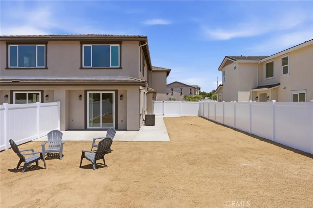 5816 Persepolis Ct Riverside, CA 92505
