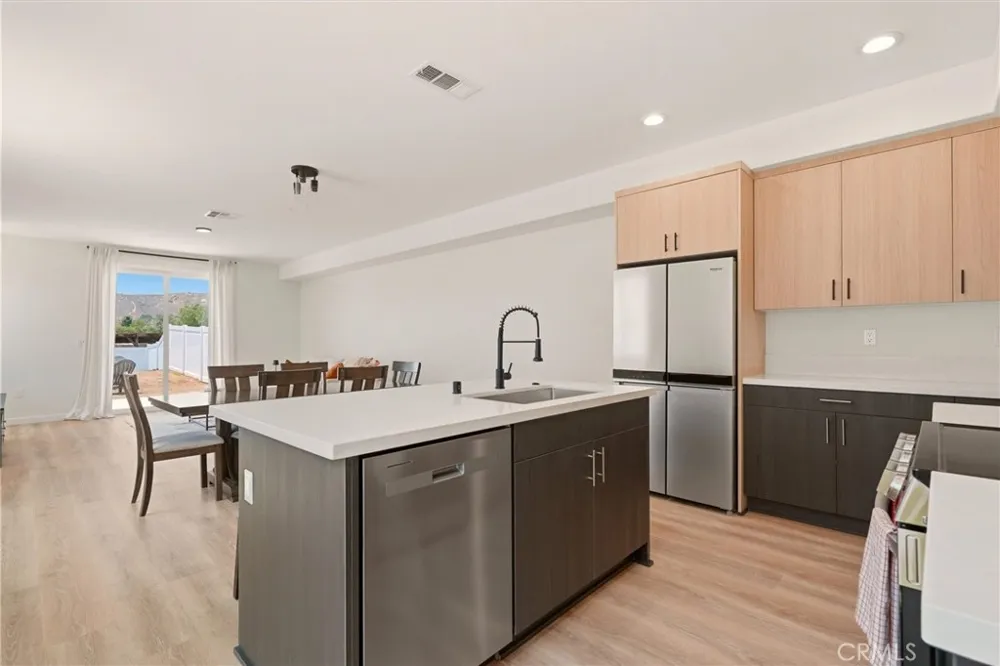 5816 Persepolis Ct Riverside, CA 92505
