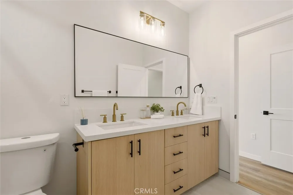 5816 Persepolis Ct Riverside, CA 92505