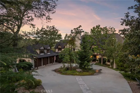1611 Alberta Lane