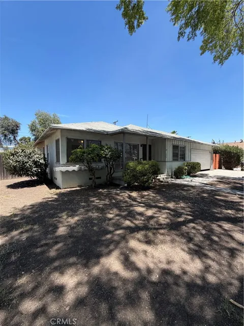 408 E 18th