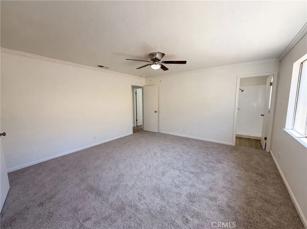 6041 Thornicroft Valley Springs, CA 95252