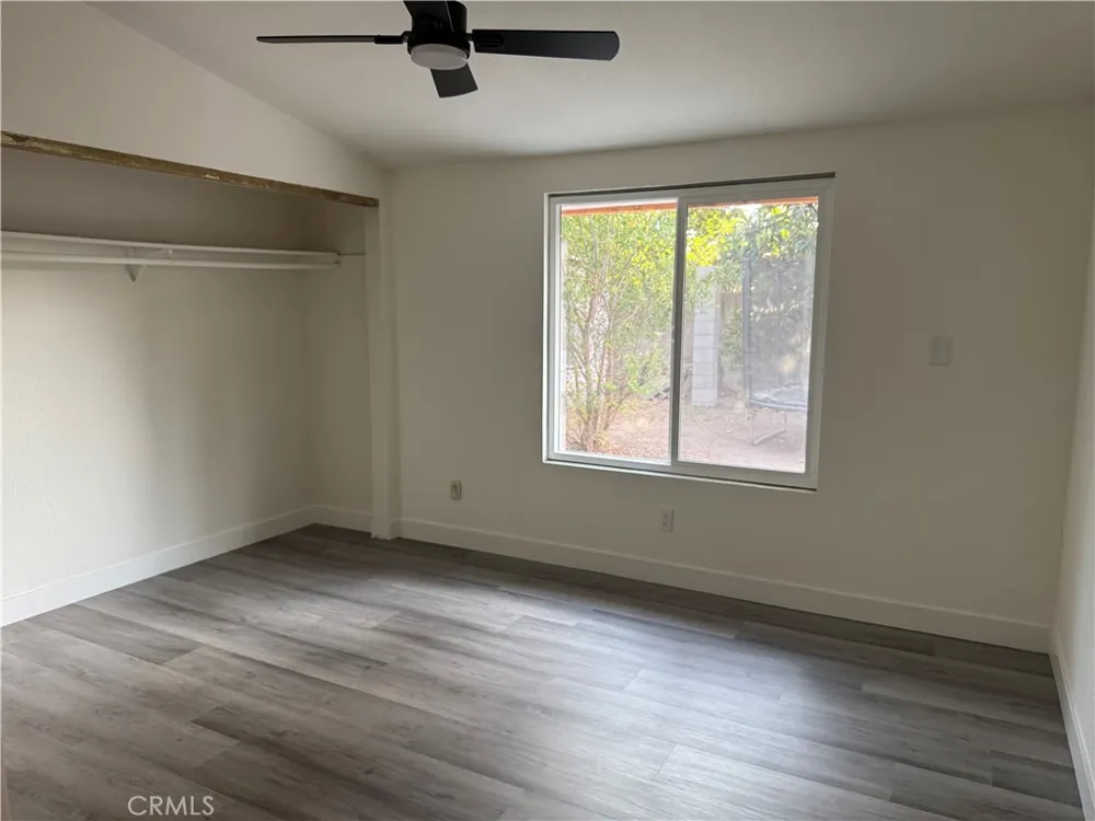 2128 W Larkspur Orange, CA 92868
