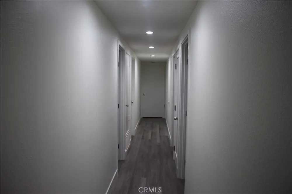 2128 W Larkspur Orange, CA 92868
