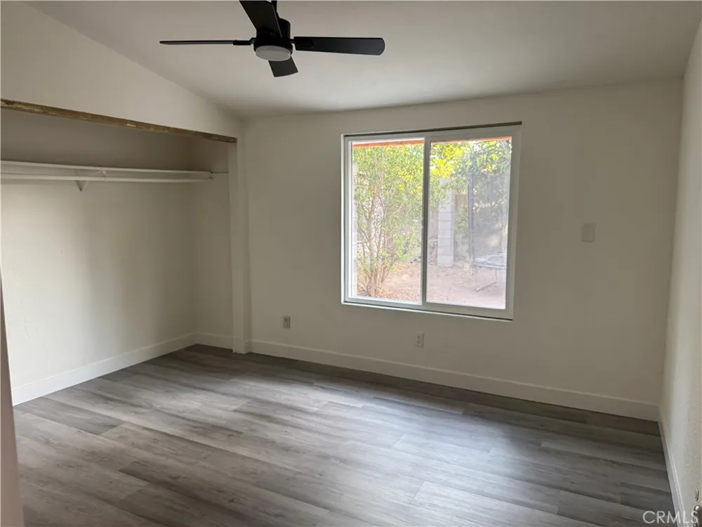 2128 W Larkspur Orange, CA 92868