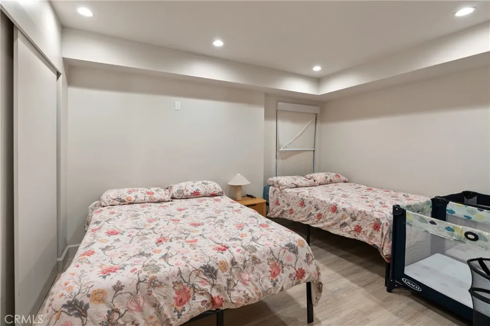 17333 Castellammare Drive Los Angeles, CA 90272