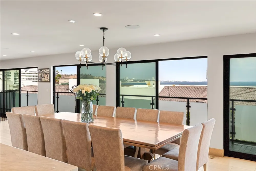 17333 Castellammare Drive Los Angeles, CA 90272