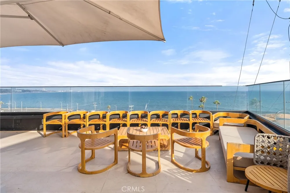 17333 Castellammare Drive Los Angeles, CA 90272