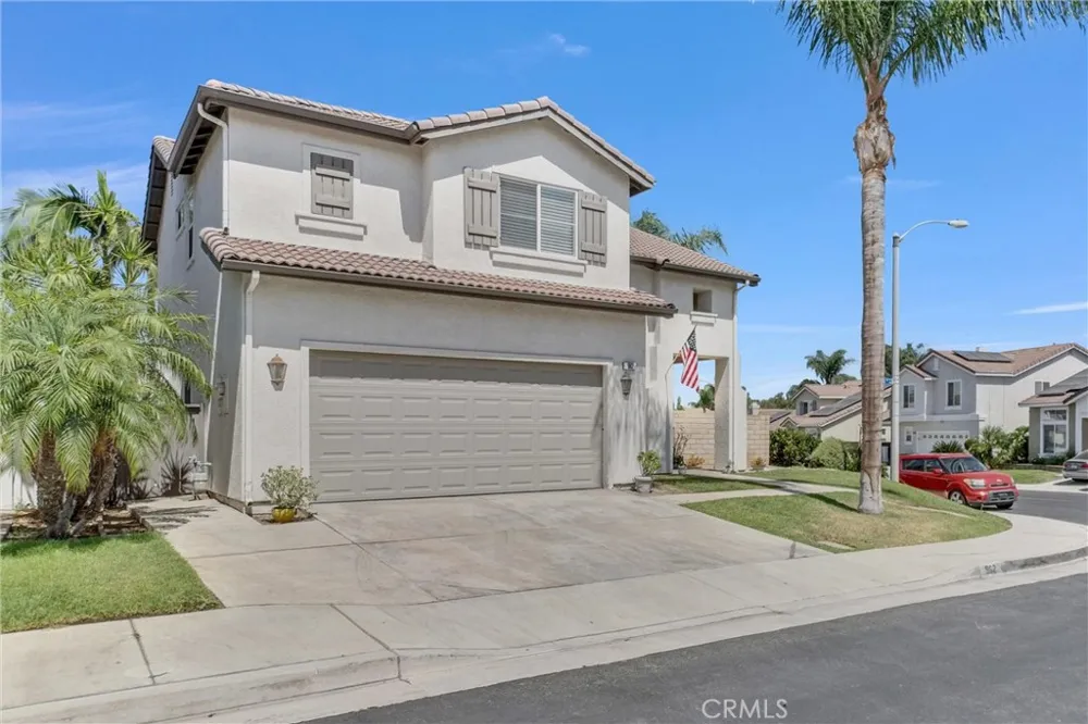 962 Redtail Drive Corona, CA 92879