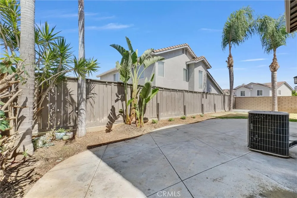962 Redtail Drive Corona, CA 92879