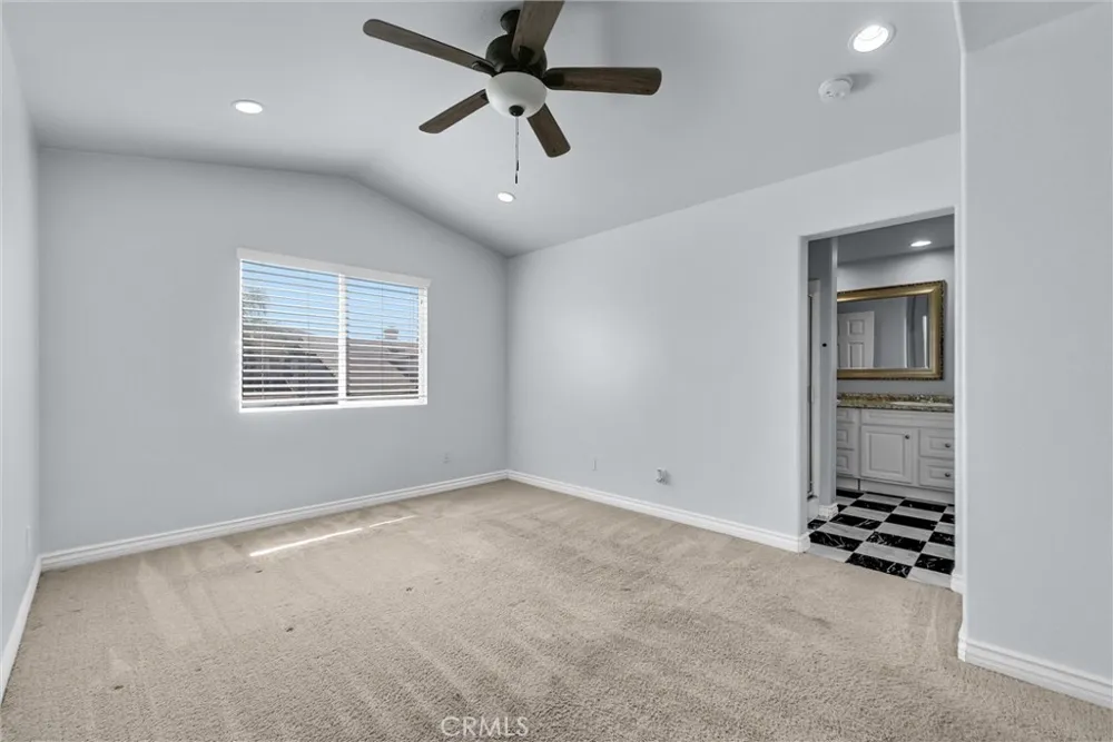 962 Redtail Drive Corona, CA 92879