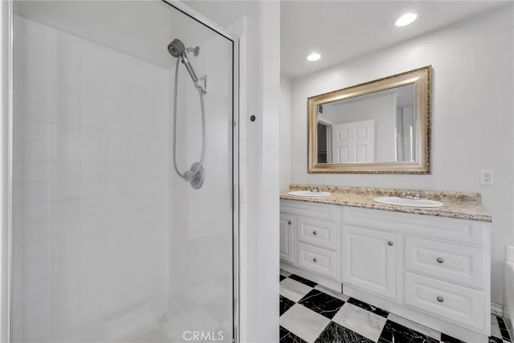 962 Redtail Drive Corona, CA 92879