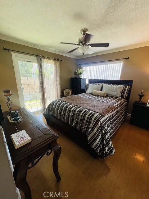 4602 El Reposo Drive Los Angeles, CA 90065
