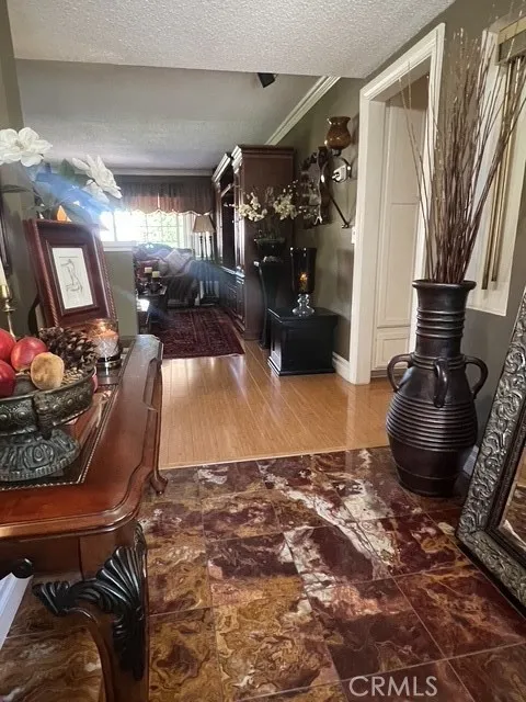 4602 El Reposo Drive Los Angeles, CA 90065