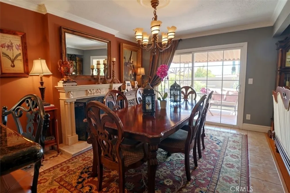 4602 El Reposo Drive Los Angeles, CA 90065