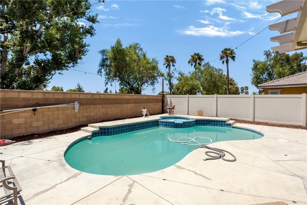 1970 Brilliance Ln San Jacinto, CA 92583