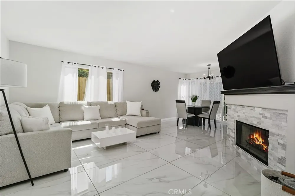 29253 Greenbrier Place Highland, CA 92346
