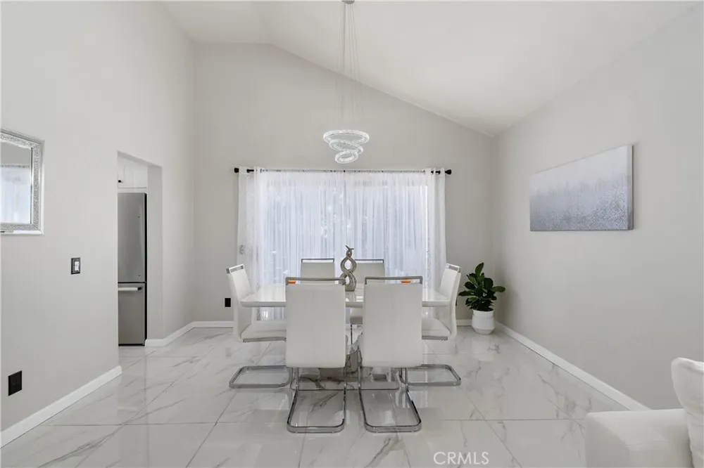 29253 Greenbrier Place Highland, CA 92346