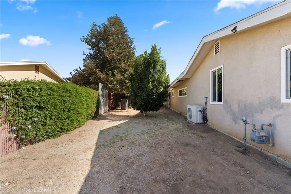 527 7th Norco, CA 92860