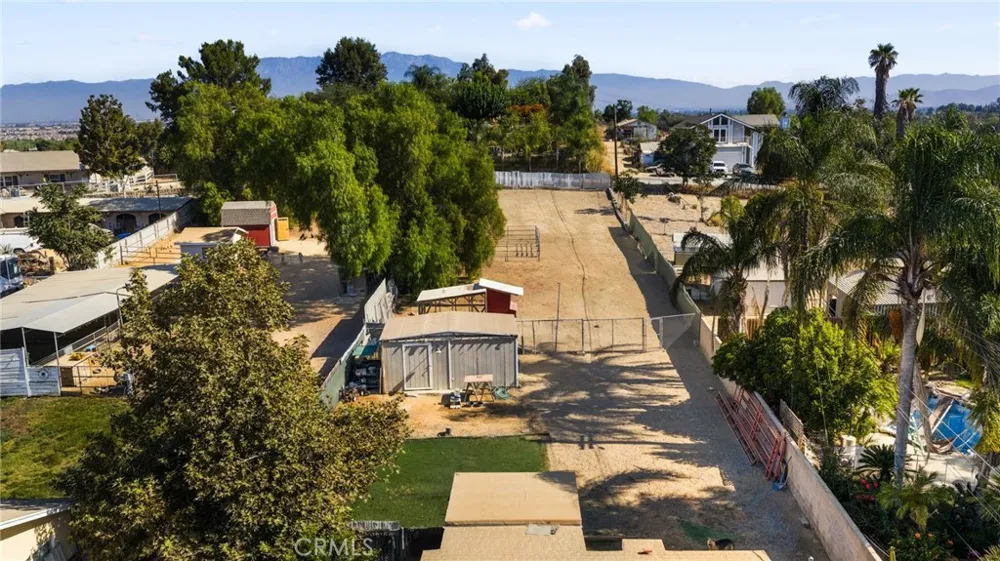 527 7th Norco, CA 92860
