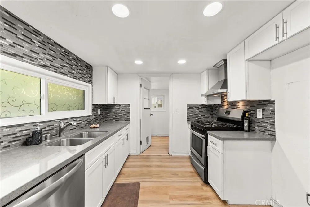 527 7th Norco, CA 92860