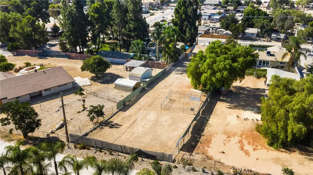 527 7th Norco, CA 92860