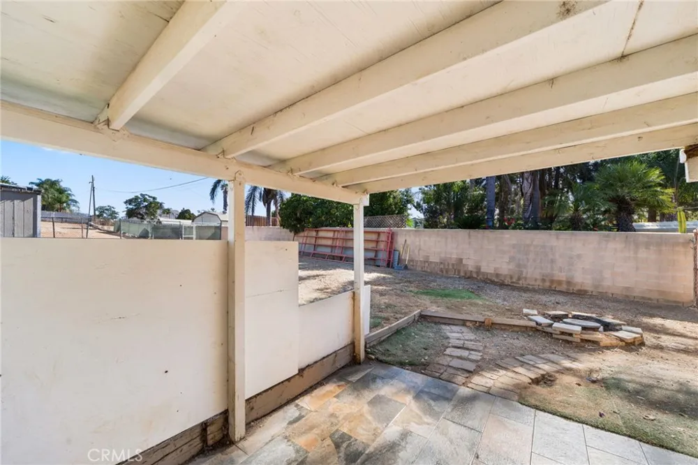 527 7th Norco, CA 92860