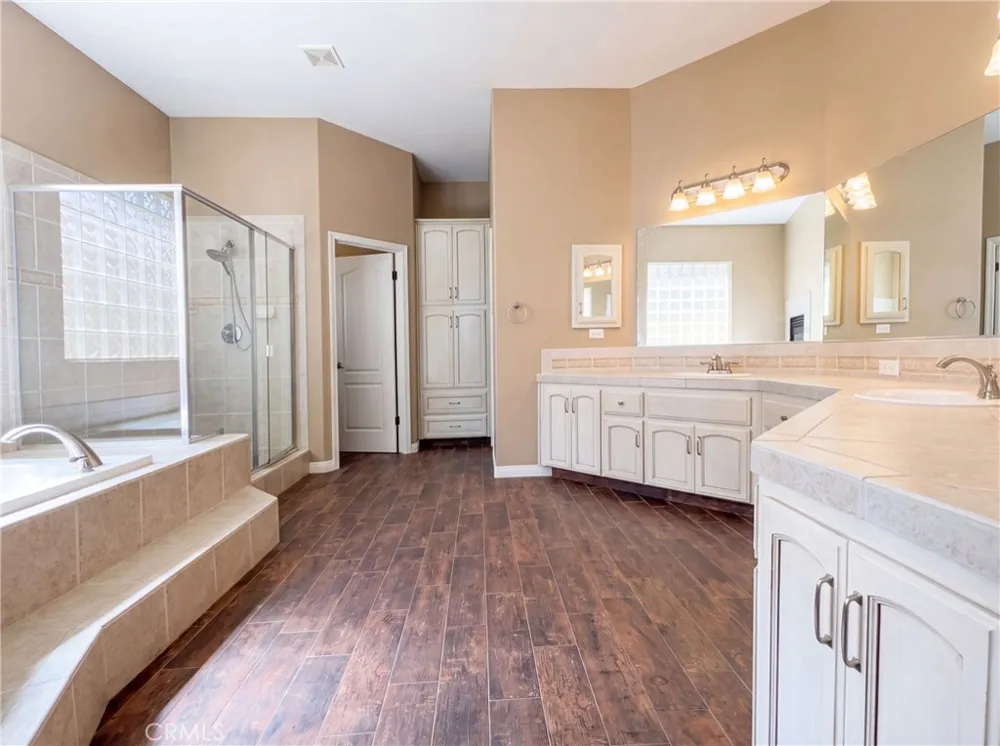 11904 Kenseth Bakersfield, CA 93312
