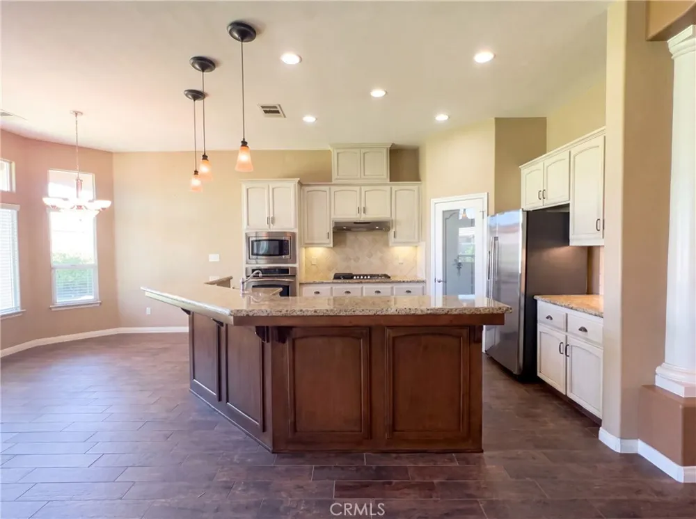 11904 Kenseth Bakersfield, CA 93312