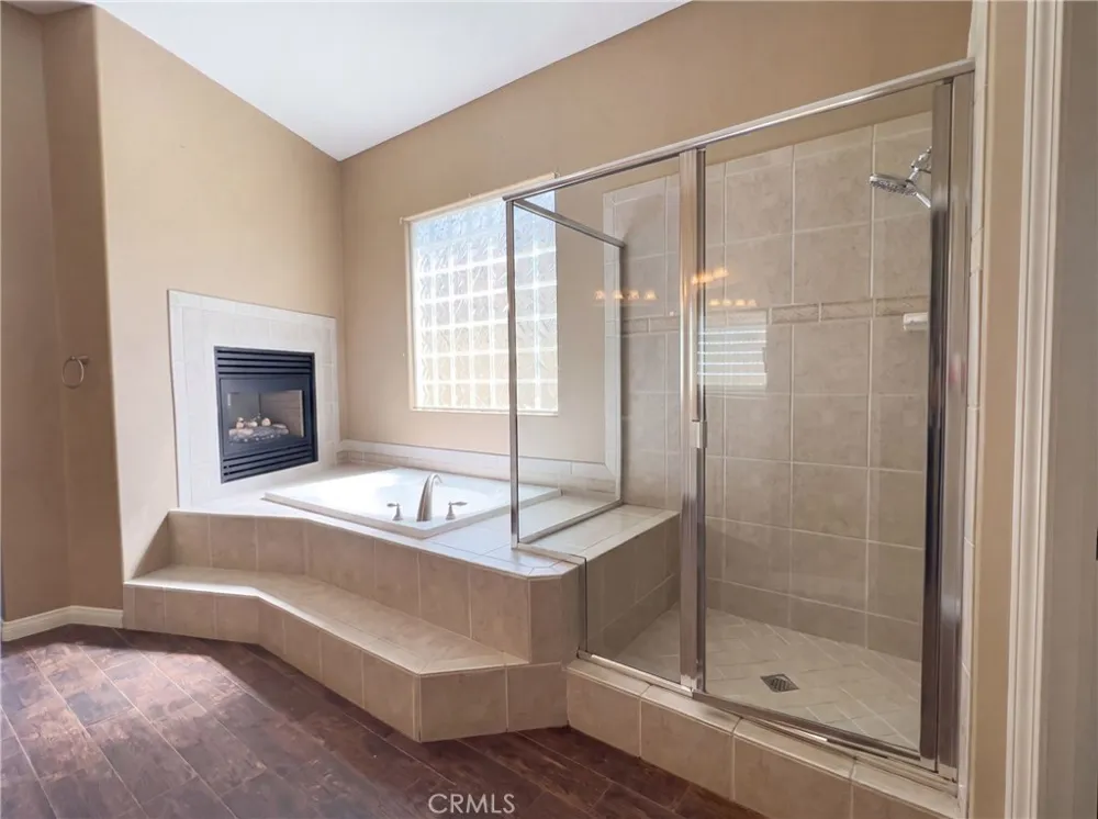 11904 Kenseth Bakersfield, CA 93312